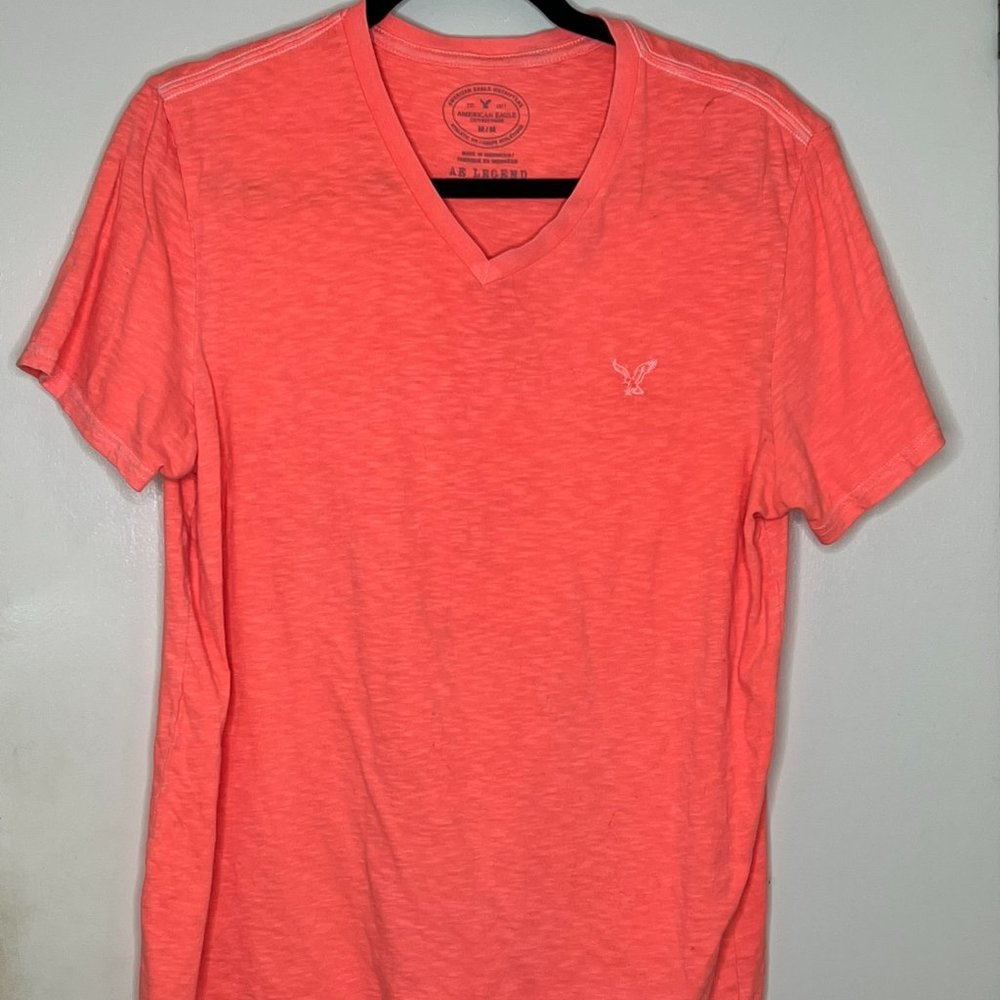 American Eagle Outfitters MENS Medium Short Sleeve V Neck Tee Bright Orange